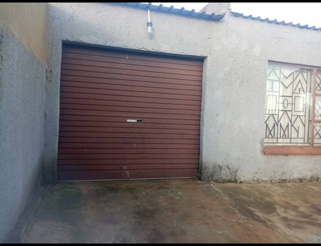 3 BEDROOM FREEHOLD FOR SALE IN LANGAVILLE